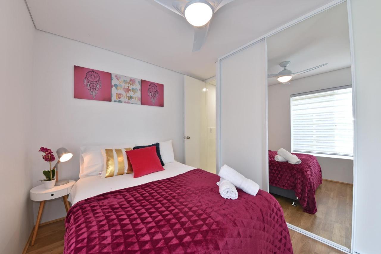 2X2 Modern Apartment Near Airport And City Perth Dış mekan fotoğraf