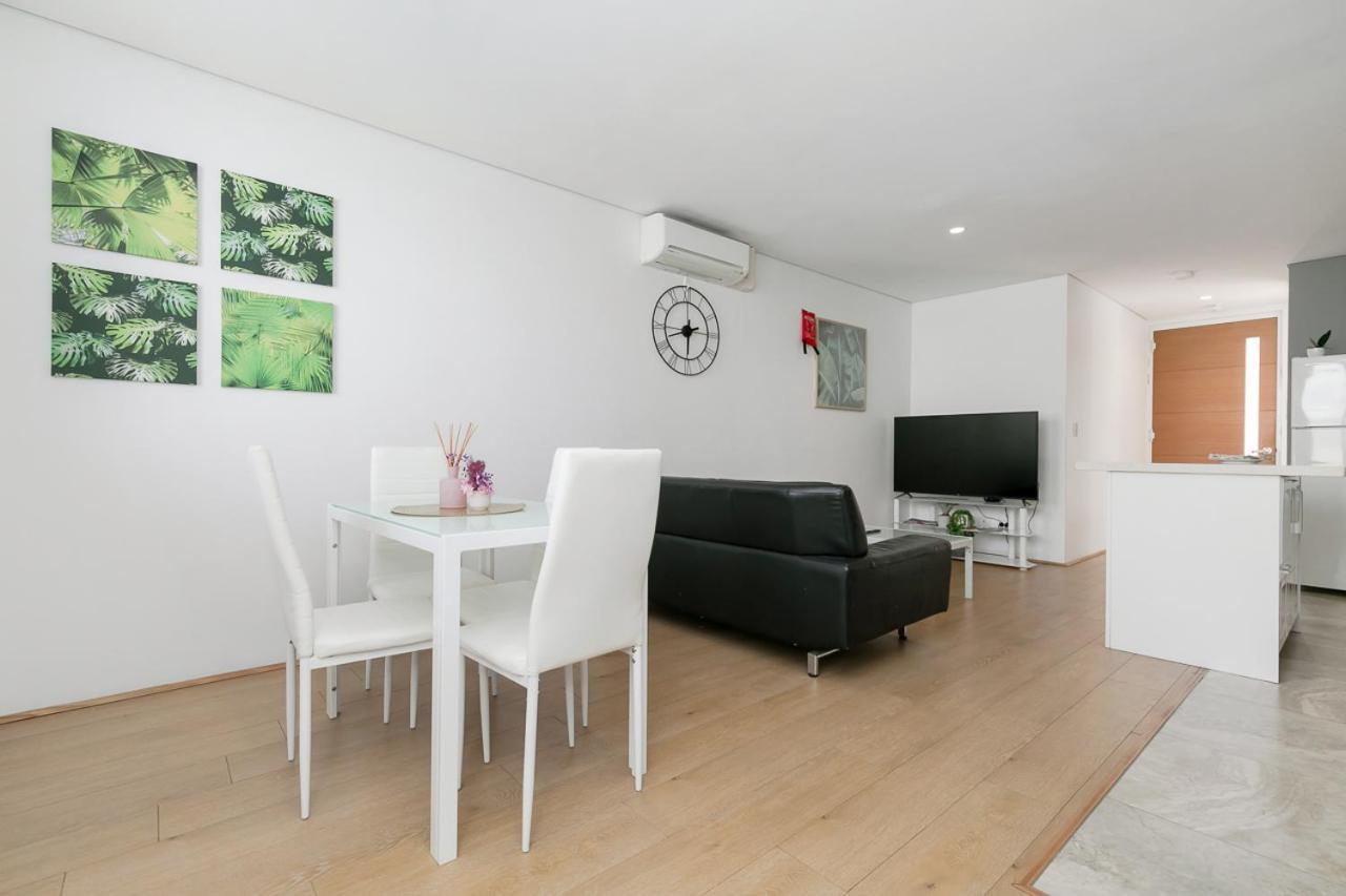 2X2 Modern Apartment Near Airport And City Perth Dış mekan fotoğraf